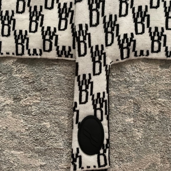 WE11DONE Off White WD1 Cardigan- Ivory: Size Medium: this may be a sample. - Picture 3 of 14